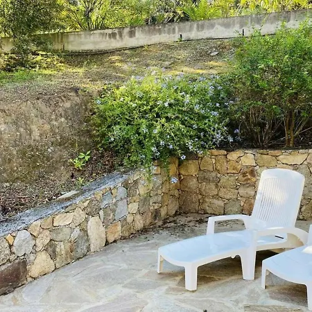بيت للعطل Maison Charmante Avec Parking Privatif Et Terrasses, Proche - 4 Couchages - Fr-1-63-264
