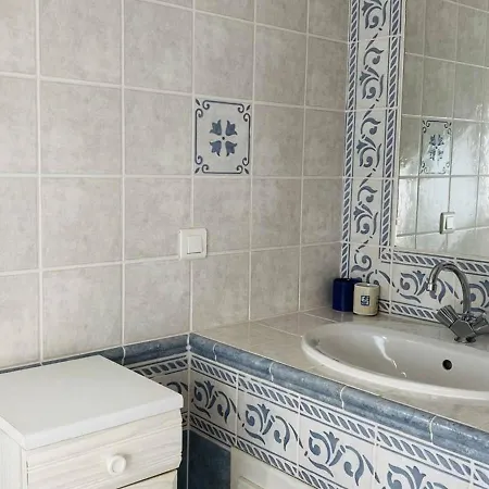 別荘 Maison Charmante Avec Parking Privatif Et Terrasses, Proche - 4 Couchages - Fr-1-63-264 *
