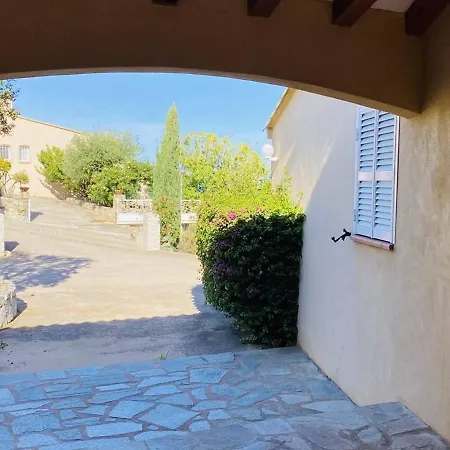 Maison Charmante Avec Parking Privatif Et Terrasses, Proche - 4 Couchages - Fr-1-63-264 モンティセロ