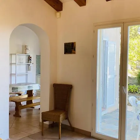 Maison Charmante Avec Parking Privatif Et Terrasses, Proche - 4 Couchages - Fr-1-63-264 *